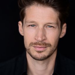 Oliver Bender